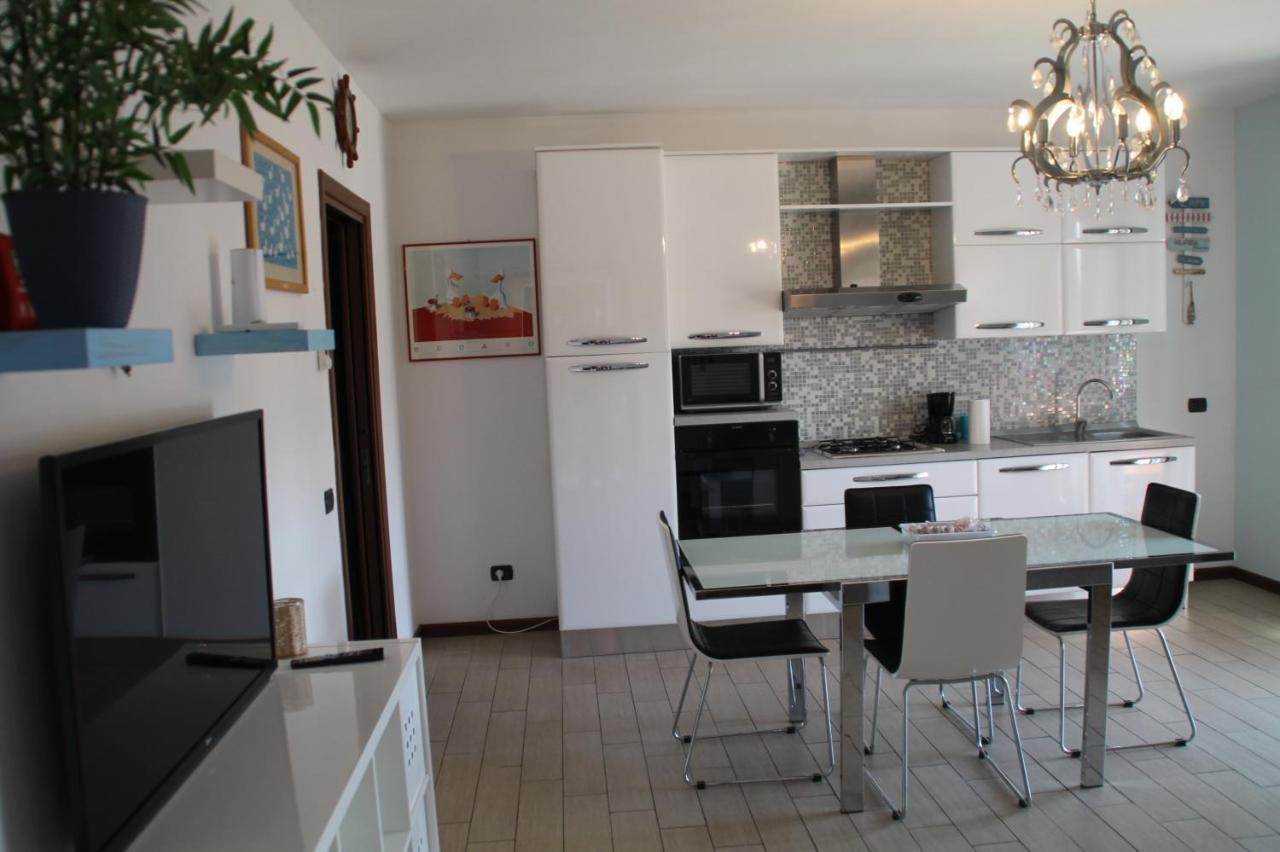 Casa Vacanze Da Riki Appartamento 2 Peschiera del Garda Exteriör bild