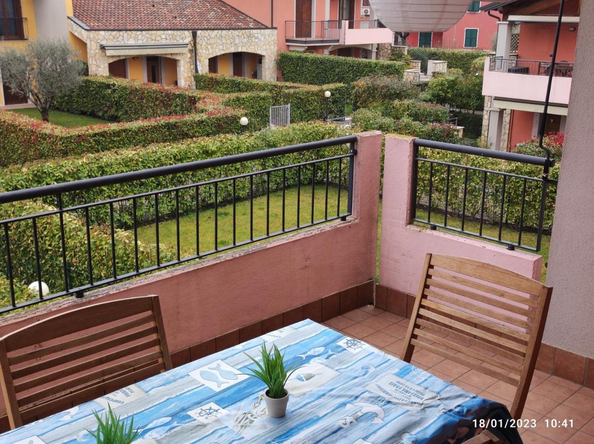 Casa Vacanze Da Riki Appartamento 2 Peschiera del Garda Exteriör bild