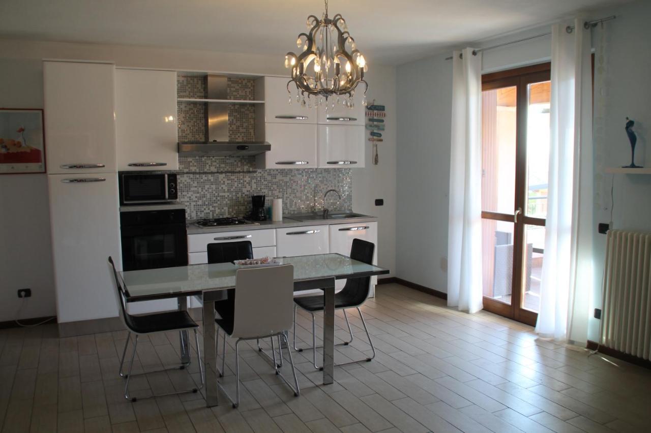 Casa Vacanze Da Riki Appartamento 2 Peschiera del Garda Exteriör bild