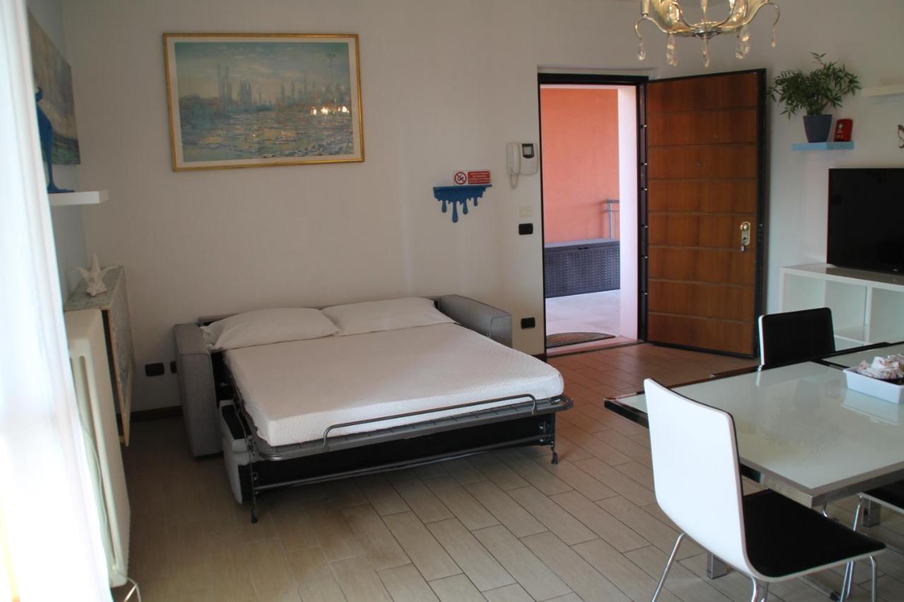 Casa Vacanze Da Riki Appartamento 2 Peschiera del Garda Exteriör bild