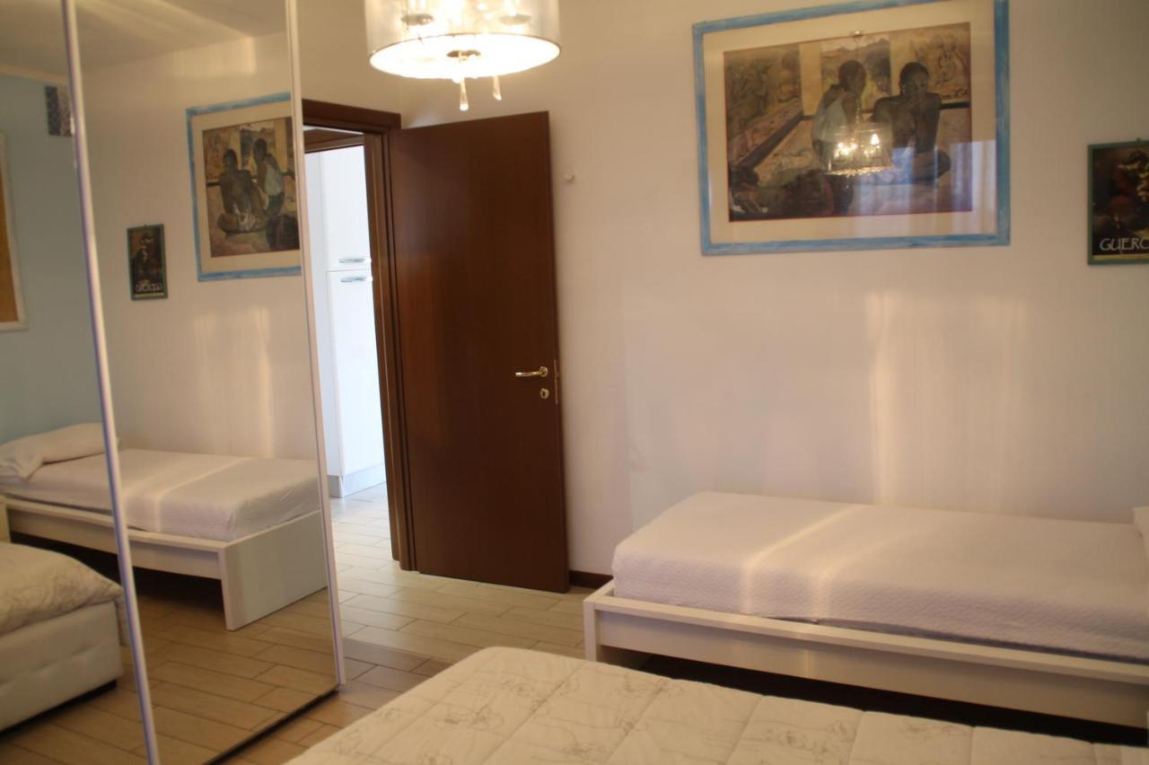 Casa Vacanze Da Riki Appartamento 2 Peschiera del Garda Exteriör bild
